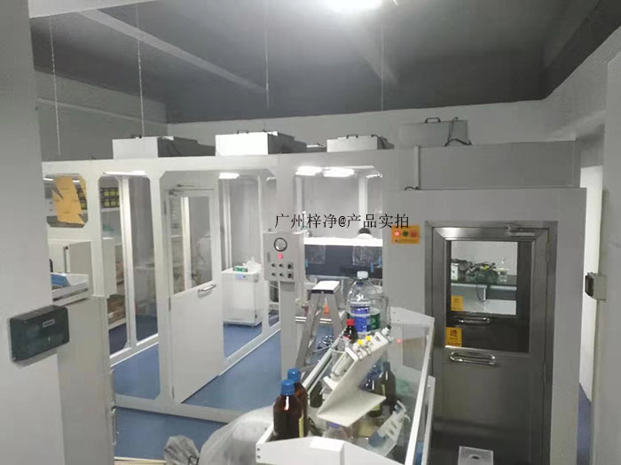 潔凈棚與風(fēng)淋室安裝現(xiàn)場實(shí)拍圖 潔凈棚與風(fēng)淋室安裝現(xiàn)場實(shí)拍圖